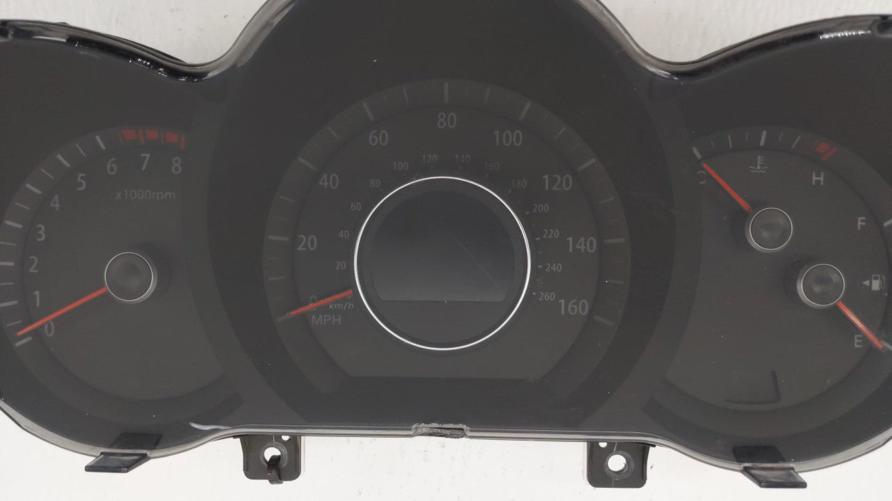 2012-2013 Kia Optima Instrument Cluster Speedometer Gauges P/N:94001-2T323 94001-2T322 Fits Fits 2012 2013 OEM Used Auto Par