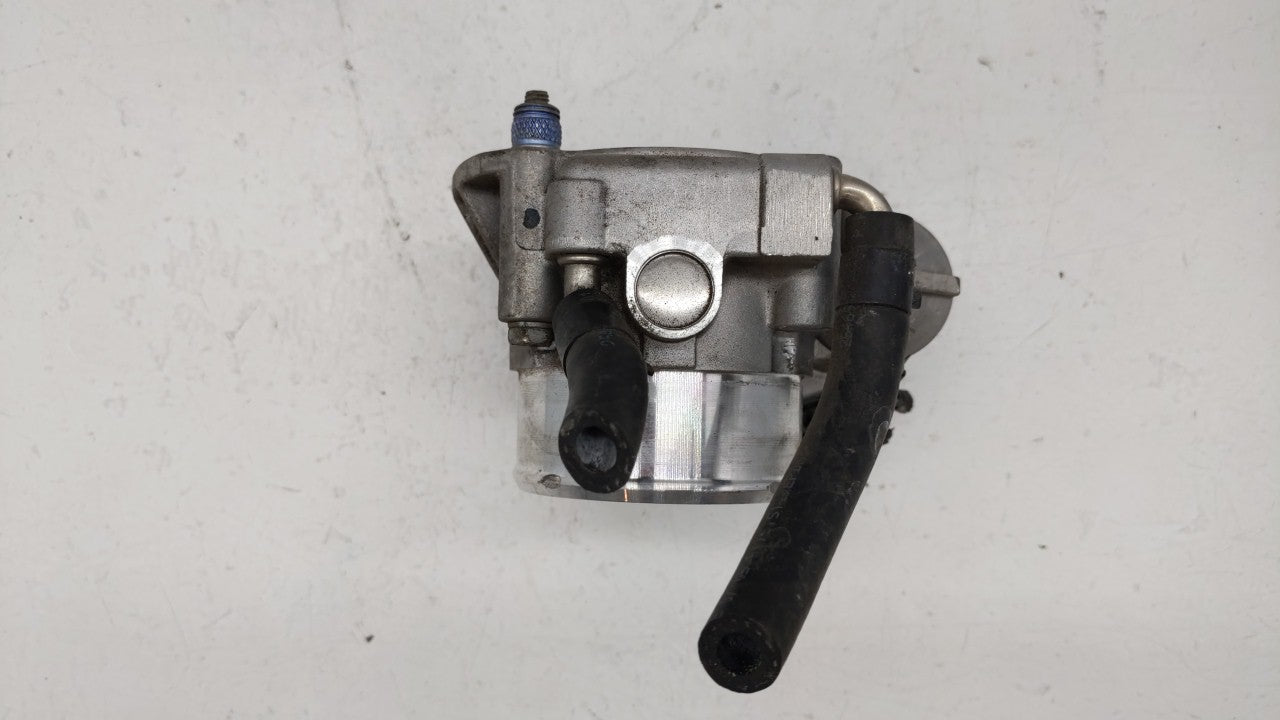 2011-2015 Kia Optima Throttle Body P/N:35100-2G700 Fits Fits 2011 2012 2013 2014 2015 2016 OEM Used Auto Parts - Oemusedauto