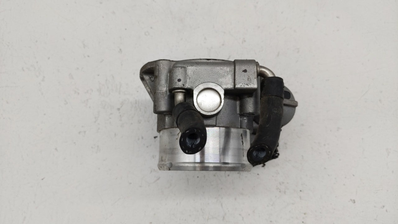 2011-2015 Kia Optima Throttle Body P/N:35100-2G700 Fits Fits 2011 2012 2013 2014 2015 2016 OEM Used Auto Parts - Oemusedauto