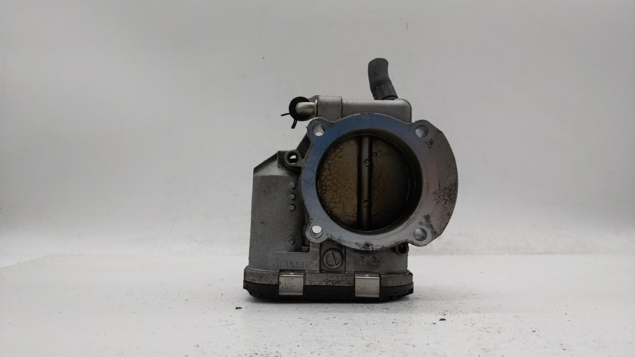 2011-2015 Kia Optima Throttle Body P/N:35100-2G700 Fits Fits 2011 2012 2013 2014 2015 2016 OEM Used Auto Parts - Oemusedauto