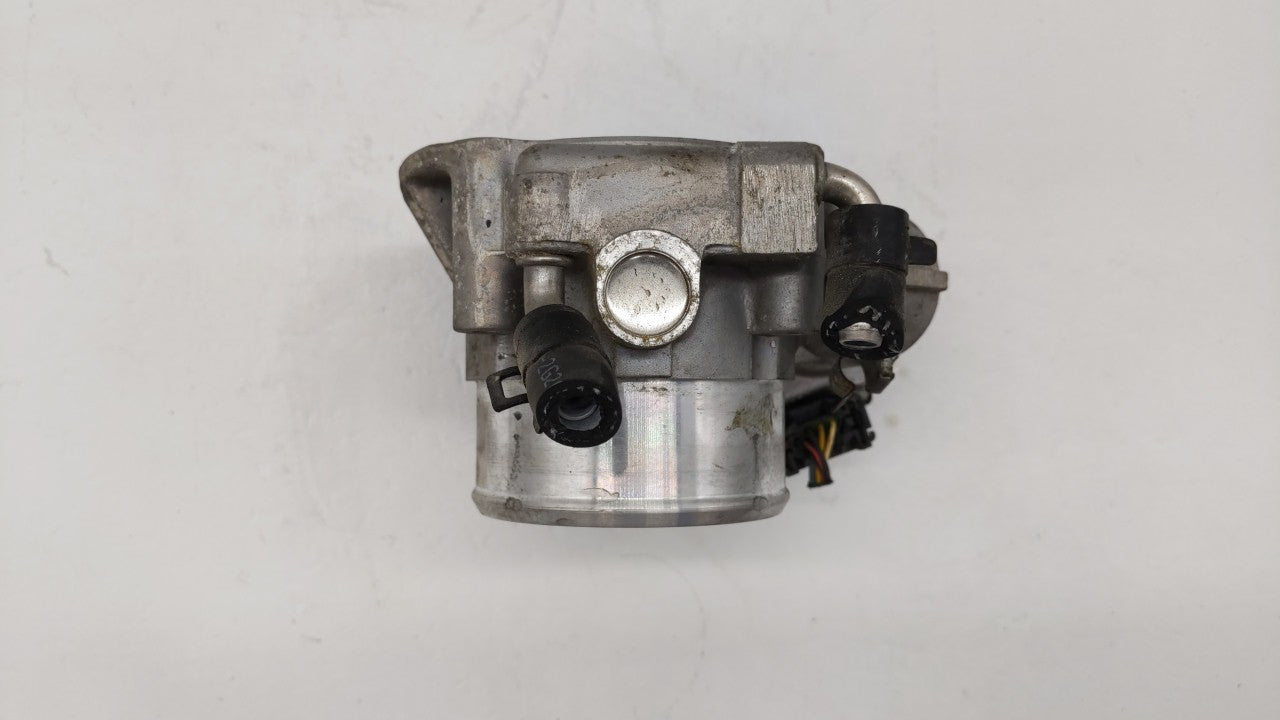 2011-2015 Kia Optima Throttle Body P/N:35100-2G700 Fits Fits 2011 2012 2013 2014 2015 2016 OEM Used Auto Parts - Oemusedauto
