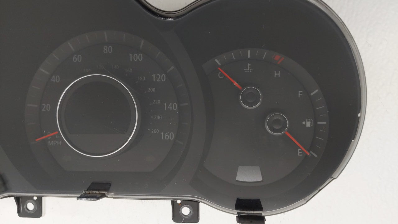 2012-2013 Kia Optima Instrument Cluster Speedometer Gauges P/N:94001-2T323 94001-2T322 Fits Fits 2012 2013 OEM Used Auto Par