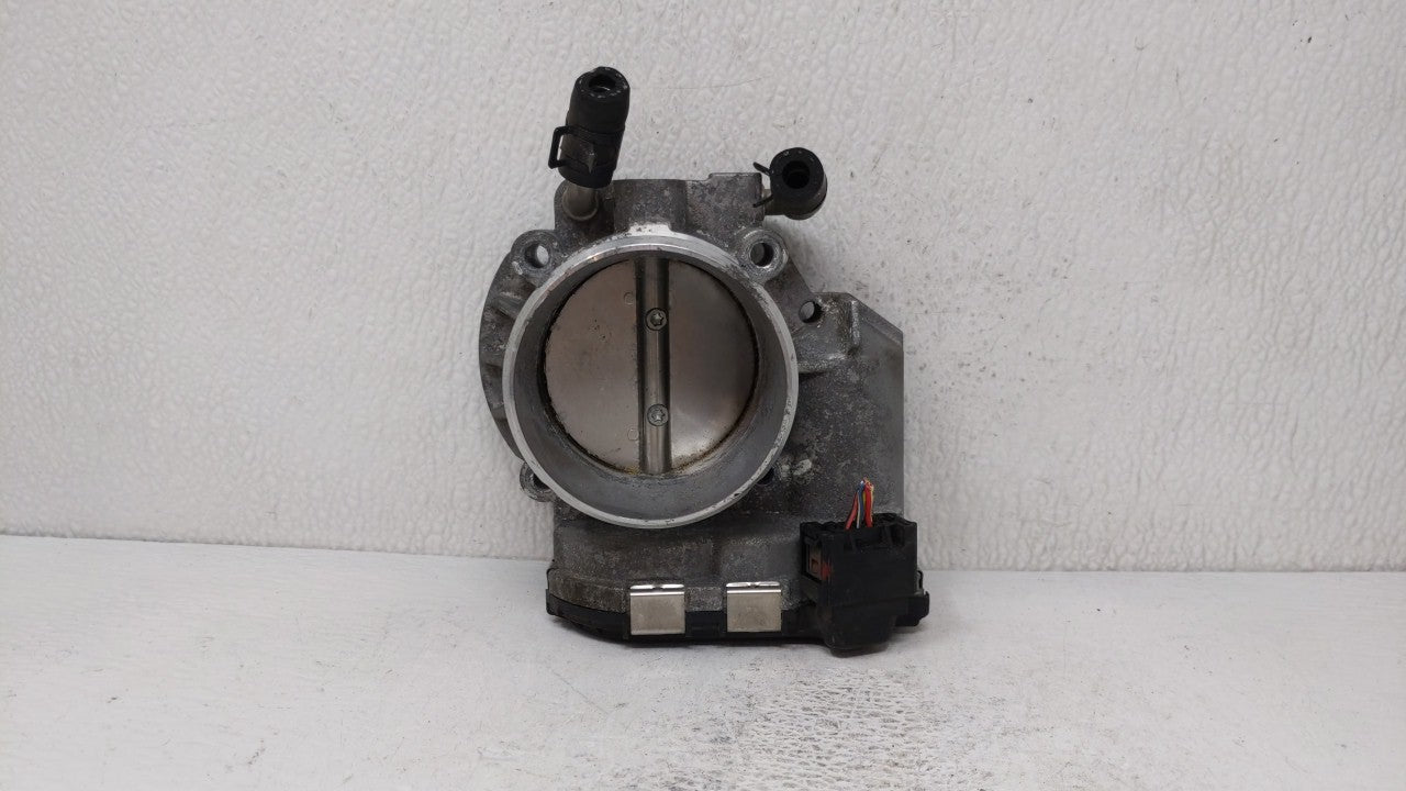 2011-2015 Kia Optima Throttle Body P/N:35100-2G700 Fits Fits 2011 2012 2013 2014 2015 2016 OEM Used Auto Parts - Oemusedauto