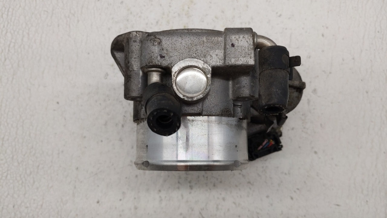 2011-2015 Kia Optima Throttle Body P/N:35100-2G700 Fits Fits 2011 2012 2013 2014 2015 2016 OEM Used Auto Parts - Oemusedauto