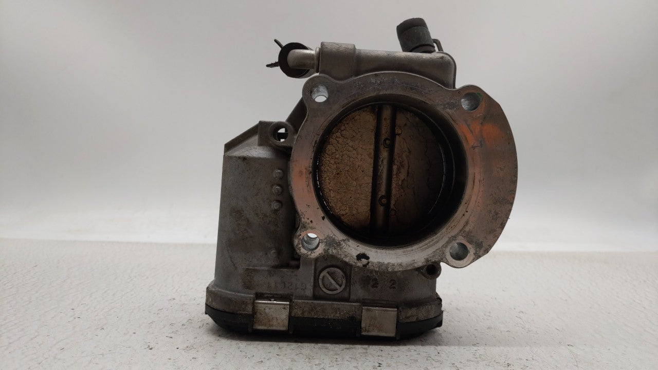 2011-2015 Kia Optima Throttle Body P/N:35100-2G700 Fits Fits 2011 2012 2013 2014 2015 2016 OEM Used Auto Parts - Oemusedauto
