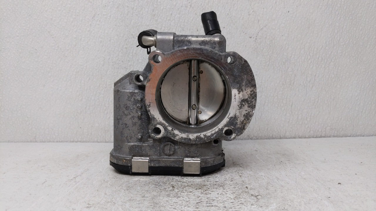 2011-2015 Kia Optima Throttle Body P/N:35100-2G700 Fits Fits 2011 2012 2013 2014 2015 2016 OEM Used Auto Parts - Oemusedauto