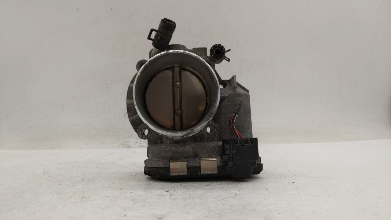 2011-2015 Kia Optima Throttle Body P/N:35100-2G700 Fits Fits 2011 2012 2013 2014 2015 2016 OEM Used Auto Parts - Oemusedauto