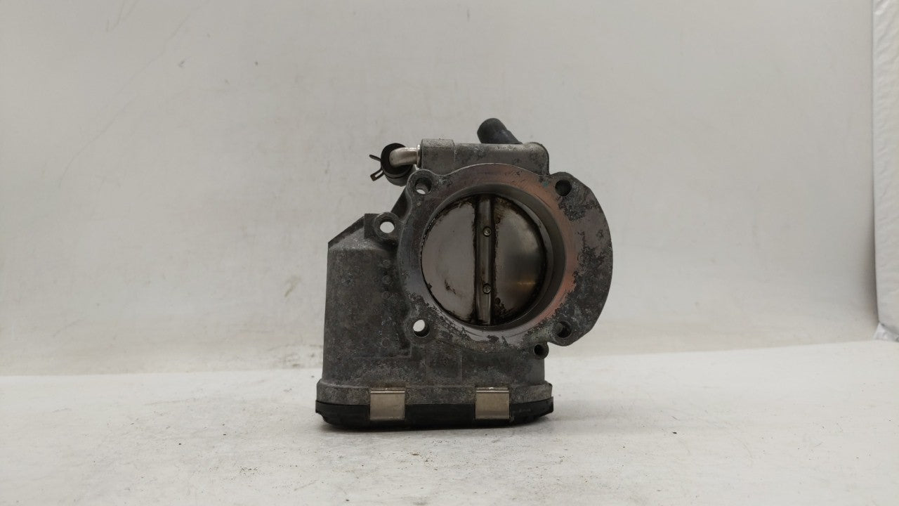 2011-2015 Kia Optima Throttle Body P/N:35100-2G700 Fits Fits 2011 2012 2013 2014 2015 2016 OEM Used Auto Parts - Oemusedauto