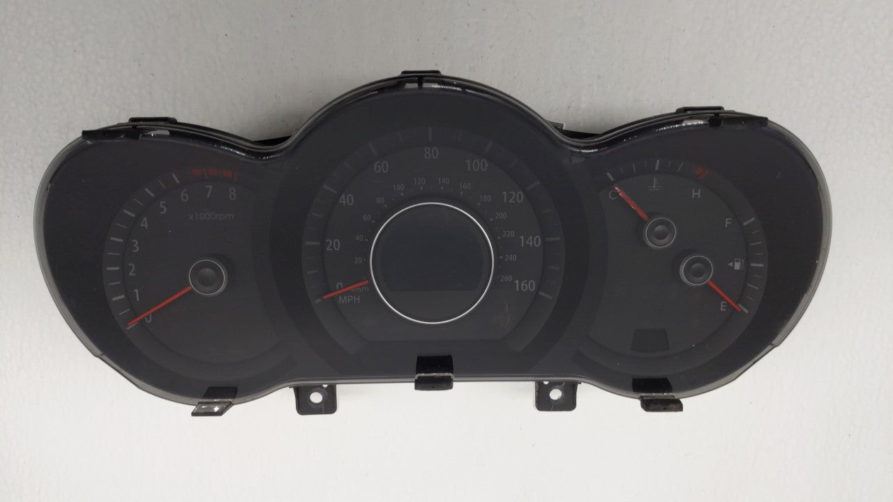 2012-2013 Kia Optima Instrument Cluster Speedometer Gauges P/N:94001-2T323 94001-2T322 Fits Fits 2012 2013 OEM Used Auto Par