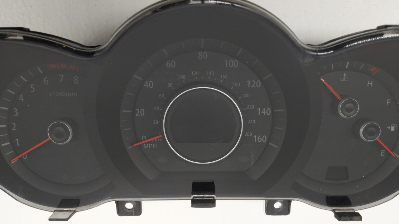 2012-2013 Kia Optima Instrument Cluster Speedometer Gauges P/N:94001-2T323 94001-2T322 Fits Fits 2012 2013 OEM Used Auto Par