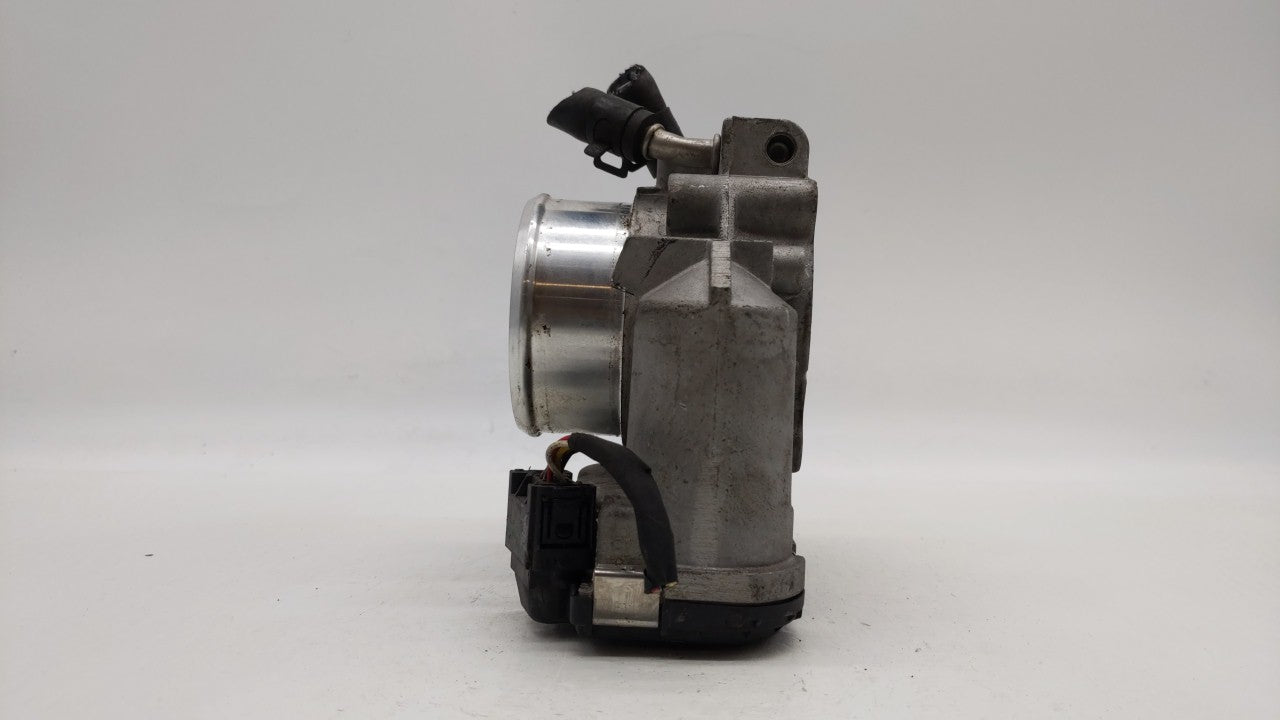 2011-2015 Kia Optima Throttle Body P/N:35100-2G710 Fits Fits 2011 2012 2013 2014 2015 2016 OEM Used Auto Parts - Oemusedauto
