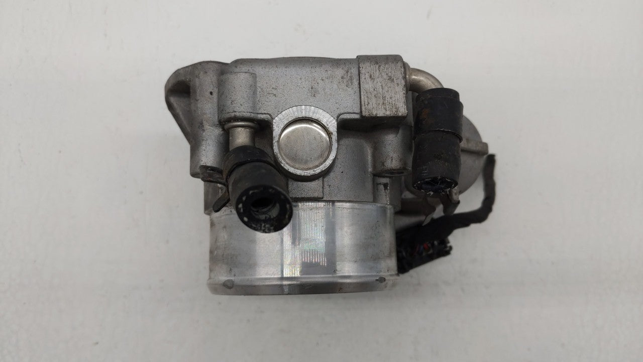 2011-2015 Kia Optima Throttle Body P/N:35100-2G700 Fits Fits 2011 2012 2013 2014 2015 2016 OEM Used Auto Parts - Oemusedauto