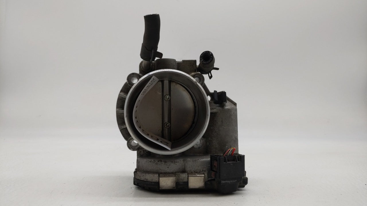 2011-2015 Kia Optima Throttle Body P/N:35100-2G700 Fits Fits 2011 2012 2013 2014 2015 2016 OEM Used Auto Parts - Oemusedauto
