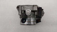 2011-2015 Kia Optima Throttle Body P/N:35100-2G700 Fits Fits 2011 2012 2013 2014 2015 2016 OEM Used Auto Parts - Oemusedauto