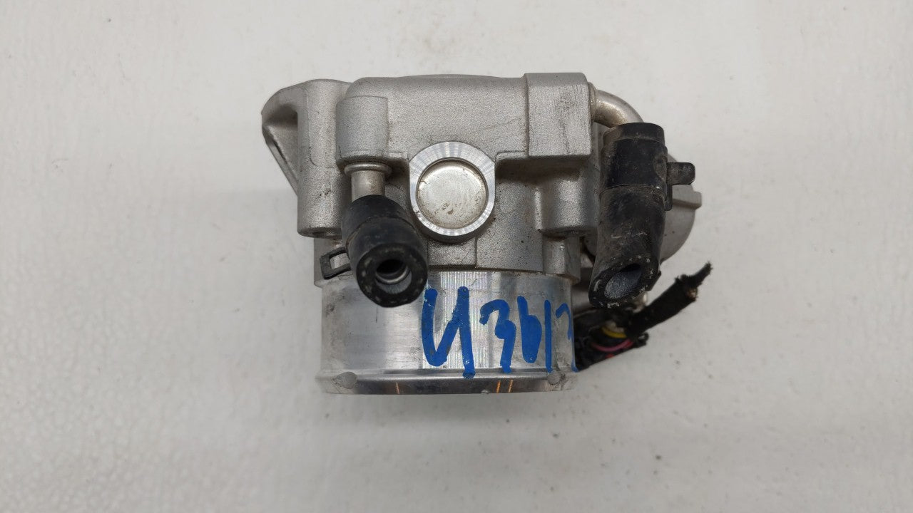 2011-2015 Kia Optima Throttle Body P/N:35100-2G700 Fits Fits 2011 2012 2013 2014 2015 2016 OEM Used Auto Parts - Oemusedauto
