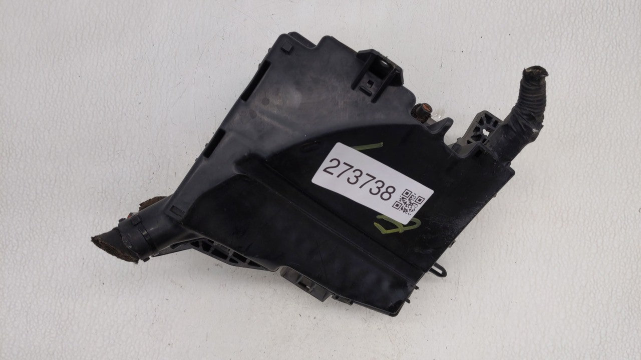 2011-2013 Kia Optima Fusebox Fuse Box Panel Relay Module P/N:91202-2T200 Fits Fits 2011 2012 2013 OEM Used Auto Parts - Oemu
