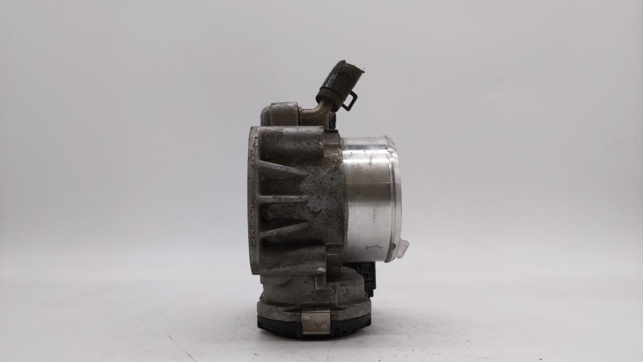 2011-2015 Kia Optima Throttle Body P/N:35100-2G700 Fits Fits 2011 2012 2013 2014 2015 2016 OEM Used Auto Parts - Oemusedauto