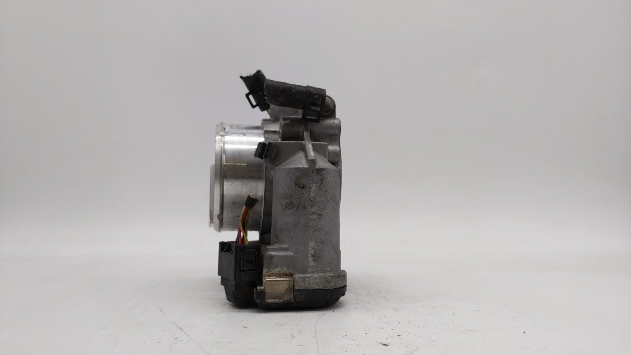 2011-2015 Kia Optima Throttle Body P/N:35100-2G700 Fits Fits 2011 2012 2013 2014 2015 2016 OEM Used Auto Parts - Oemusedauto