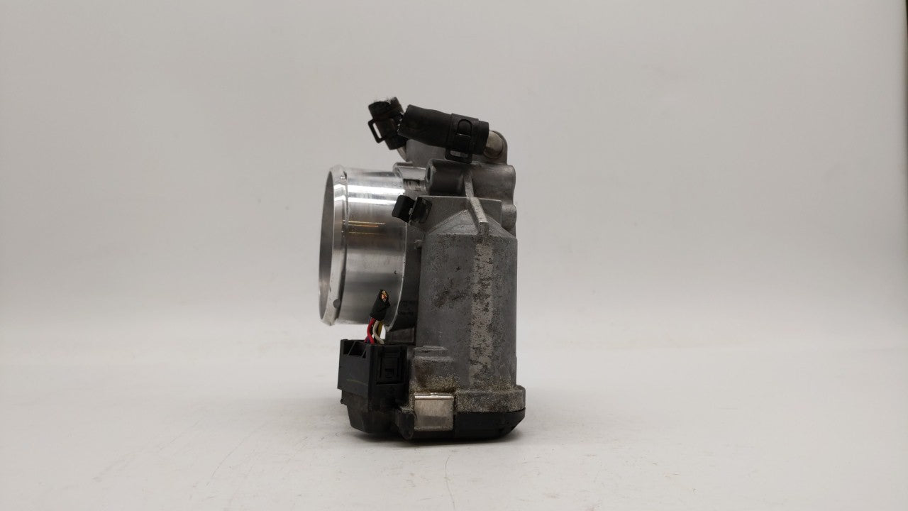 2011-2015 Kia Optima Throttle Body P/N:35100-2G700 Fits Fits 2011 2012 2013 2014 2015 2016 OEM Used Auto Parts - Oemusedauto