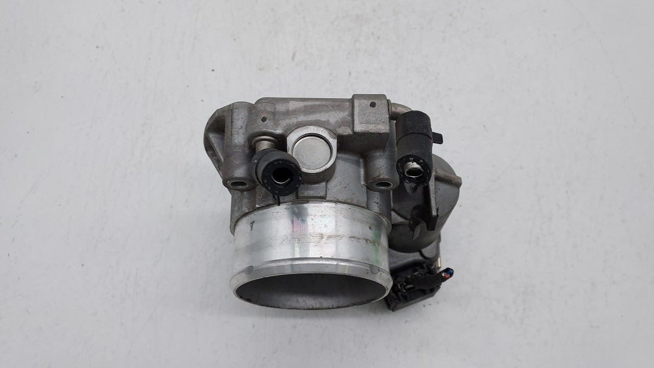 2011-2015 Kia Optima Throttle Body P/N:35100-2G700 Fits Fits 2011 2012 2013 2014 2015 2016 OEM Used Auto Parts - Oemusedauto