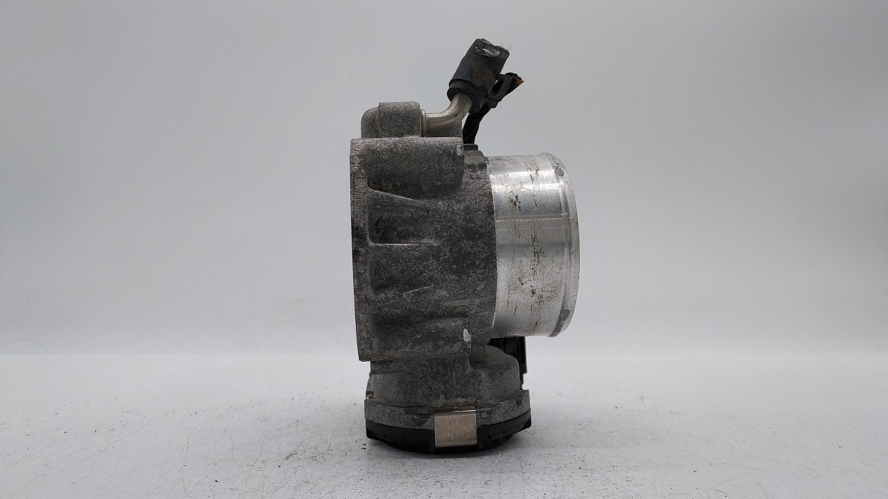 2011-2015 Kia Optima Throttle Body P/N:35100-2G700 Fits Fits 2011 2012 2013 2014 2015 2016 OEM Used Auto Parts - Oemusedauto