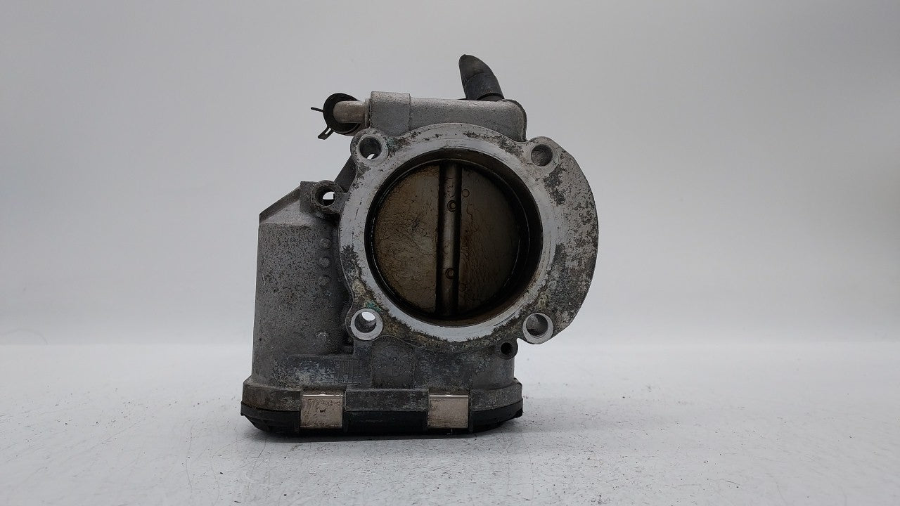2011-2015 Kia Optima Throttle Body P/N:35100-2G700 Fits Fits 2011 2012 2013 2014 2015 2016 OEM Used Auto Parts - Oemusedauto