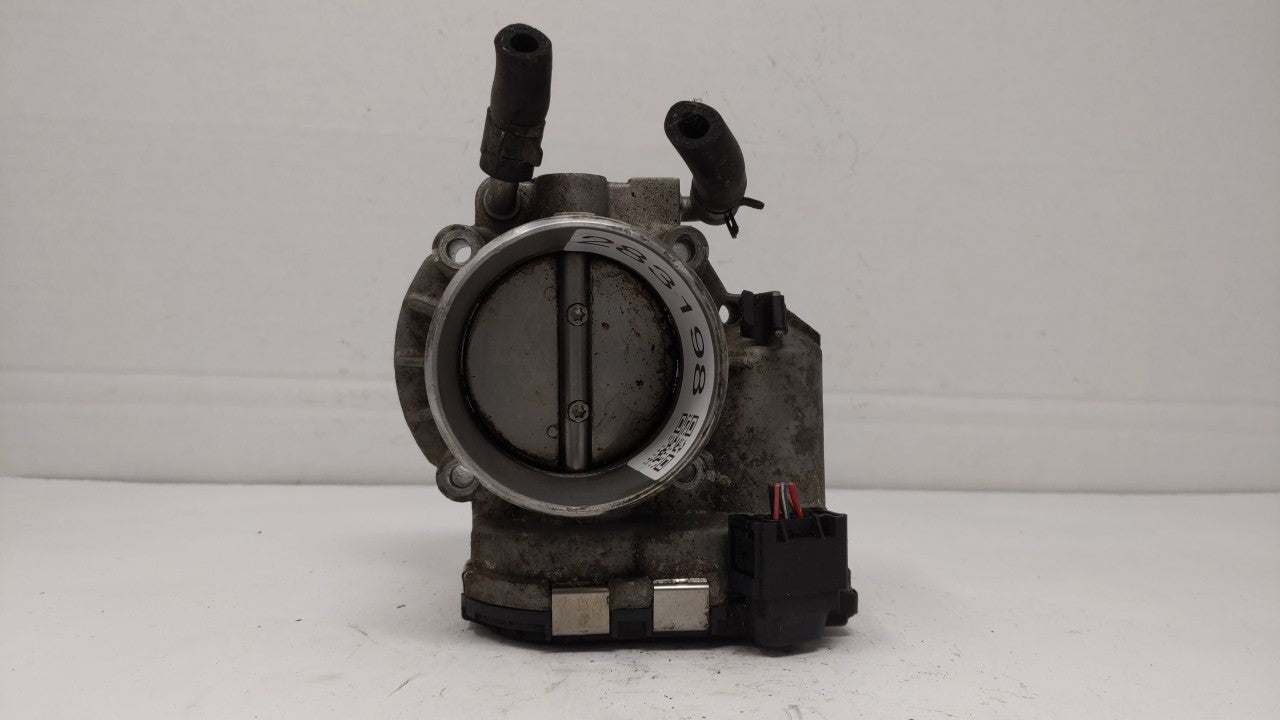 2011-2015 Kia Optima Throttle Body P/N:35100-2G700 Fits Fits 2011 2012 2013 2014 2015 2016 OEM Used Auto Parts - Oemusedauto