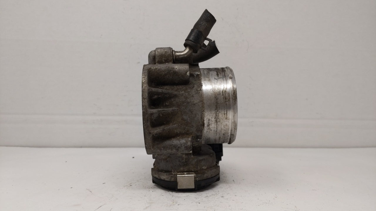 2011-2015 Kia Optima Throttle Body P/N:35100-2G700 Fits Fits 2011 2012 2013 2014 2015 2016 OEM Used Auto Parts - Oemusedauto