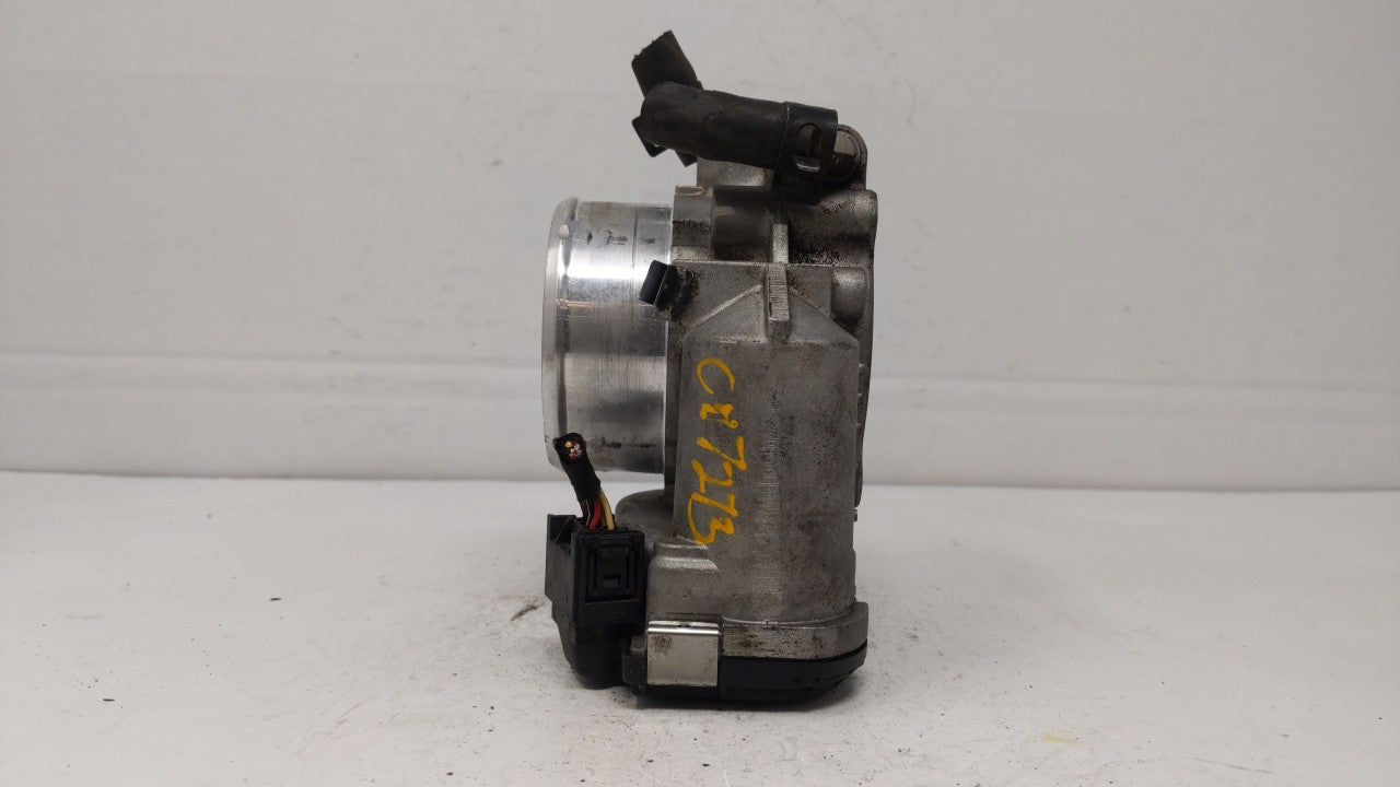 2011-2015 Kia Optima Throttle Body P/N:35100-2G700 Fits Fits 2011 2012 2013 2014 2015 2016 OEM Used Auto Parts - Oemusedauto