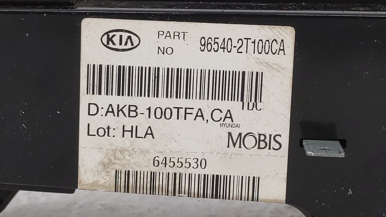 2011-2013 Kia Optima Radio Control Panel - Oemusedautoparts1.com