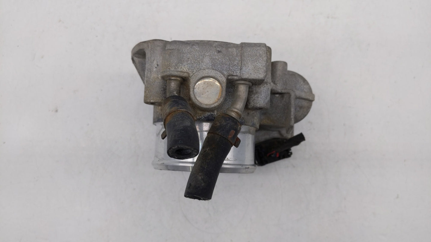 2011-2015 Kia Optima Throttle Body P/N:35100-2G710 Fits Fits 2011 2012 2013 2014 2015 2016 OEM Used Auto Parts - Oemusedauto