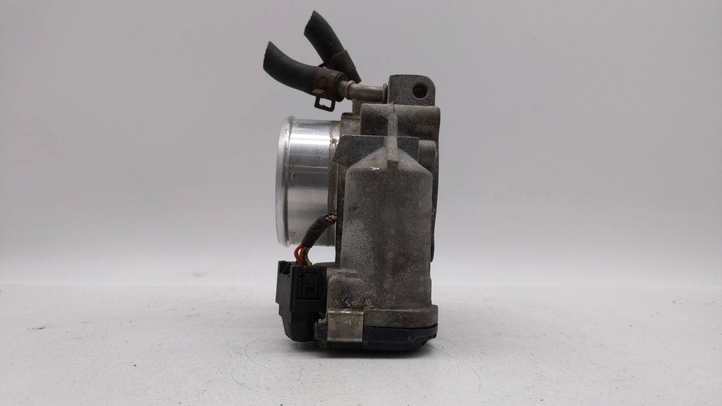 2011-2015 Kia Optima Throttle Body P/N:35100-2G710 Fits Fits 2011 2012 2013 2014 2015 2016 OEM Used Auto Parts - Oemusedauto