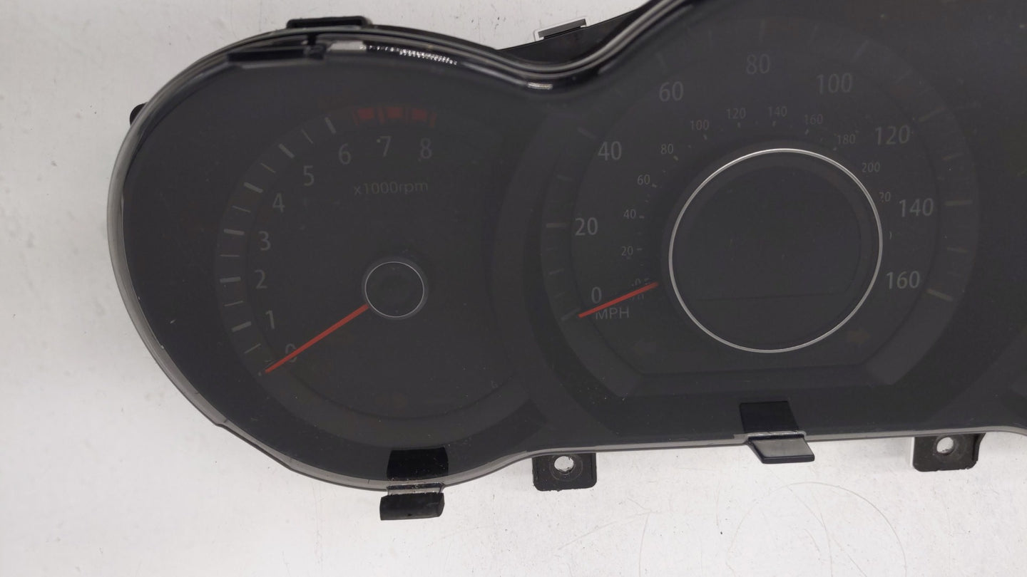 2012-2013 Kia Optima Instrument Cluster Speedometer Gauges P/N:94001-2T323 94001-2T322 Fits Fits 2012 2013 OEM Used Auto Par