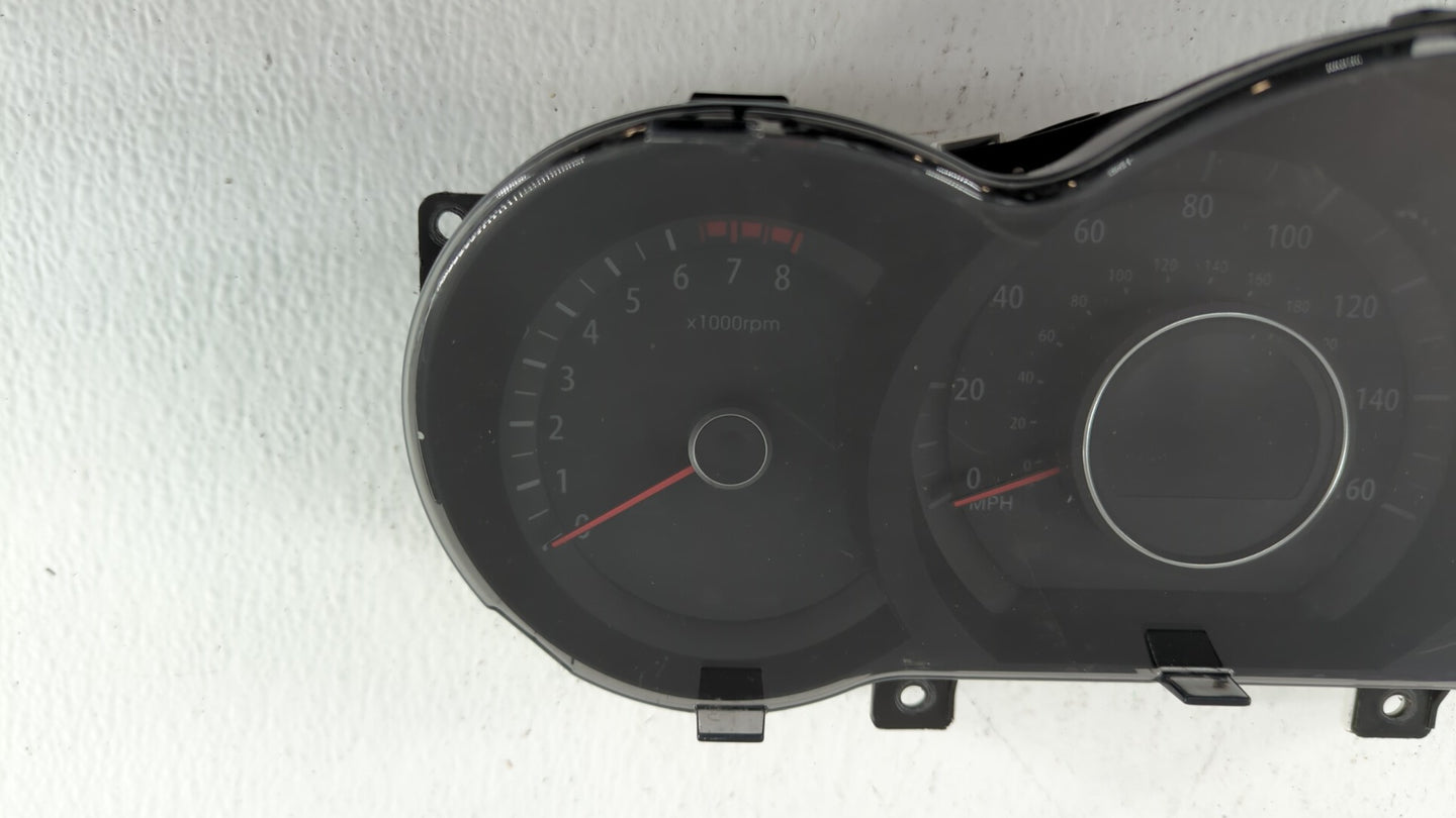 2012-2013 Kia Optima Instrument Cluster Speedometer Gauges P/N:94001-2T323 94001-2T322 Fits Fits 2012 2013 OEM Used Auto Par