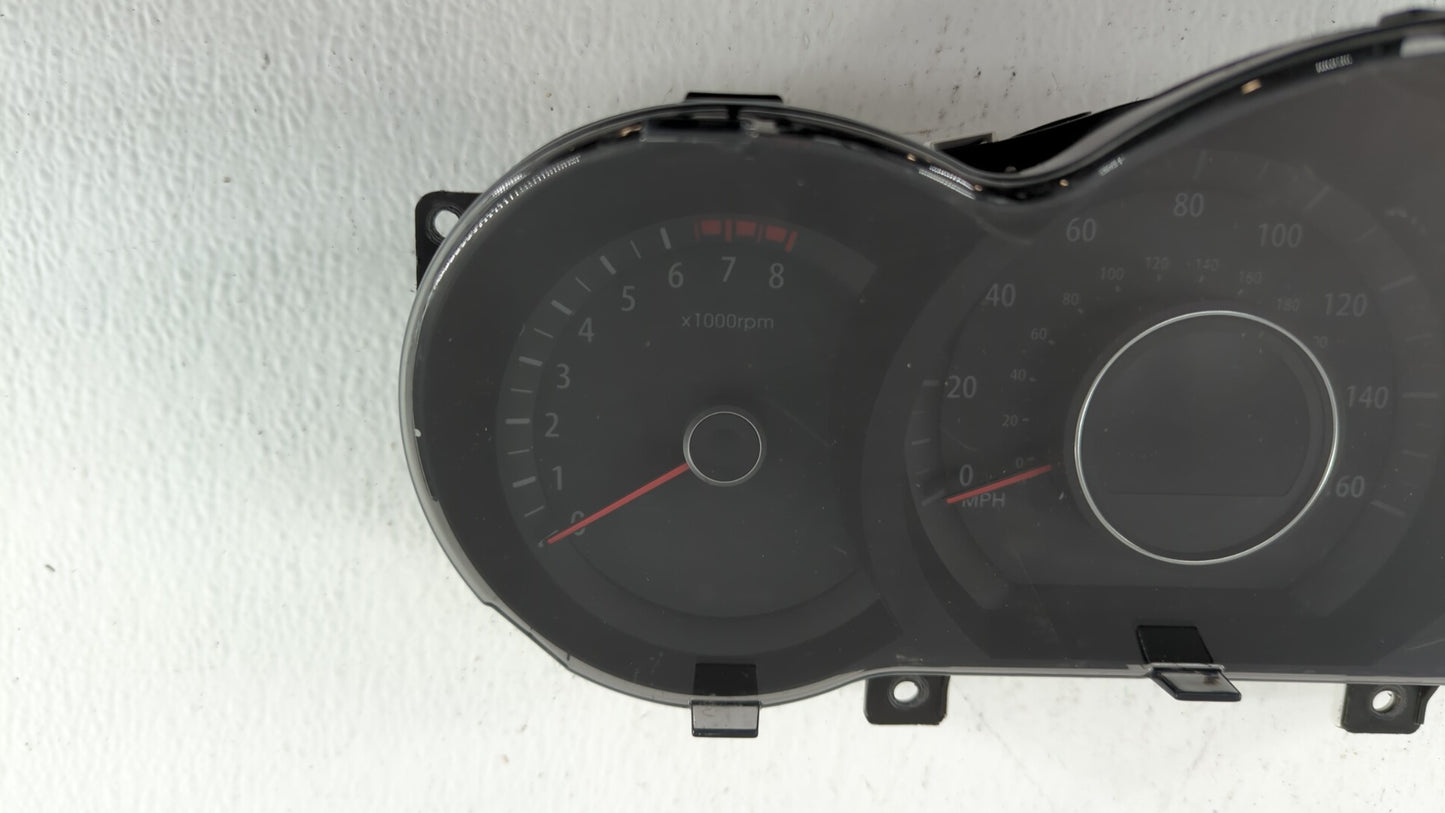 2012-2013 Kia Optima Instrument Cluster Speedometer Gauges P/N:94001-2T323 94001-2T322 Fits Fits 2012 2013 OEM Used Auto Par