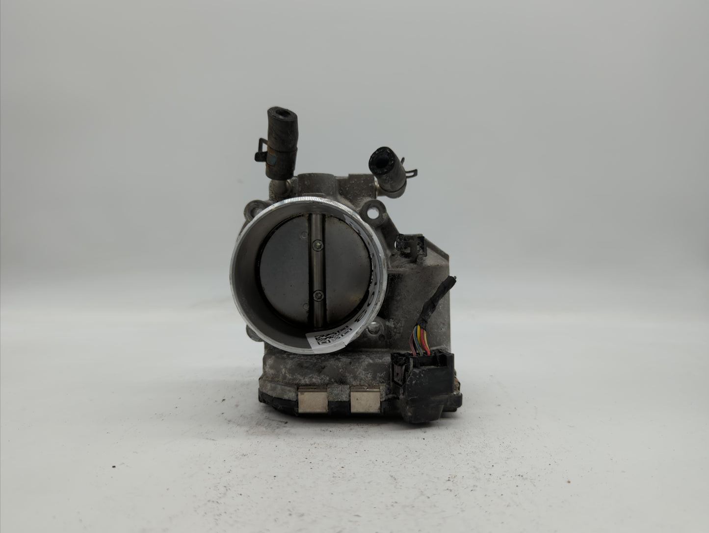 2011-2015 Kia Optima Throttle Body P/N:35100-2G700 Fits Fits 2011 2012 2013 2014 2015 2016 OEM Used Auto Parts - Oemusedauto