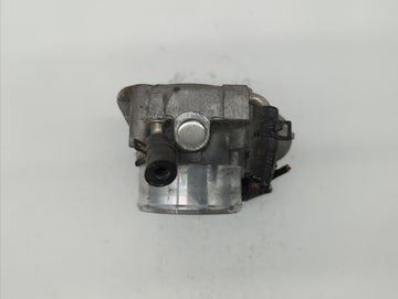 2011-2015 Kia Optima Throttle Body P/N:35100-2G700 Fits Fits 2011 2012 2013 2014 2015 2016 OEM Used Auto Parts