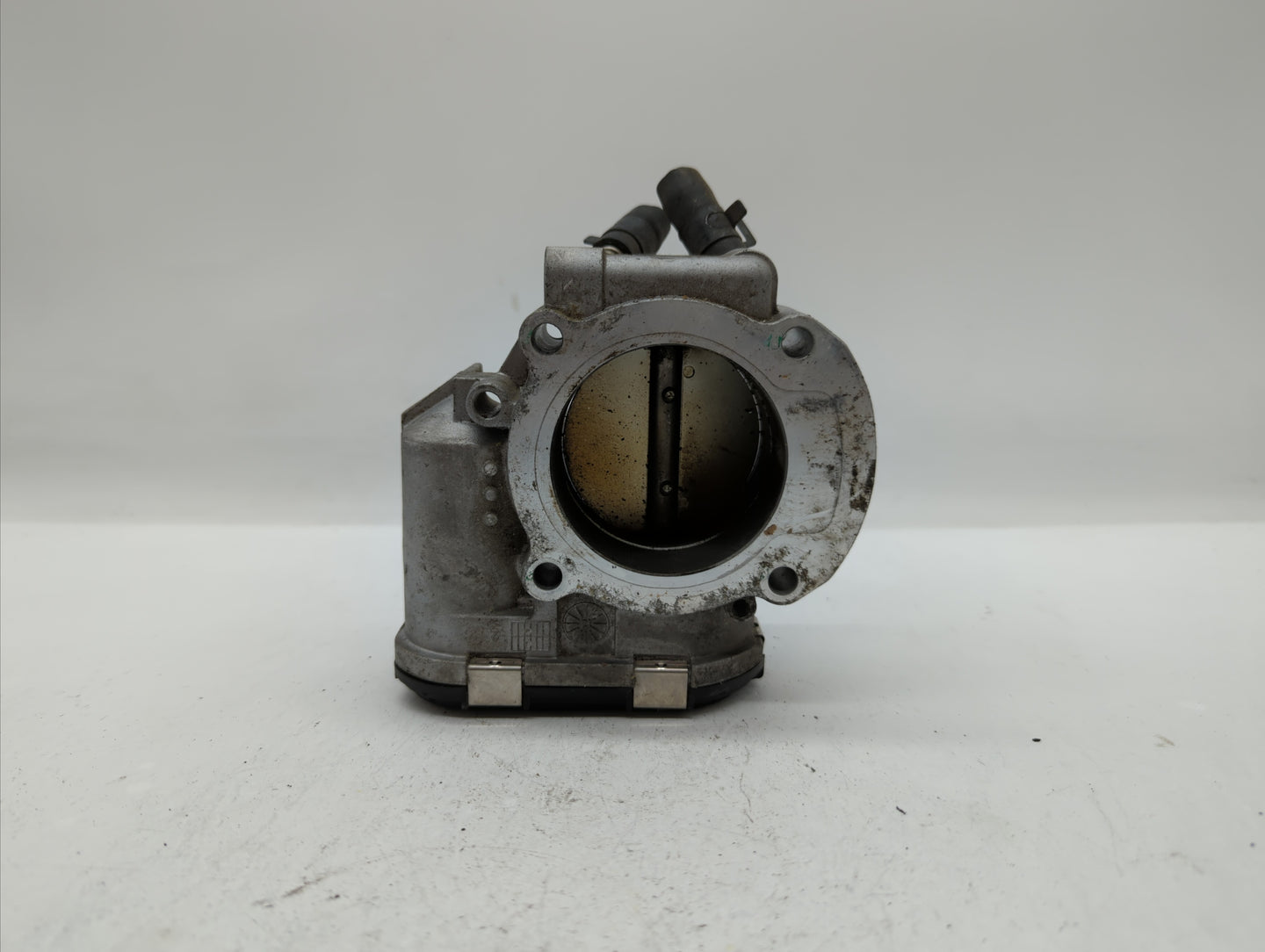 2011-2015 Kia Optima Throttle Body P/N:35100-2G710 Fits Fits 2011 2012 2013 2014 2015 2016 OEM Used Auto Parts - Oemusedauto