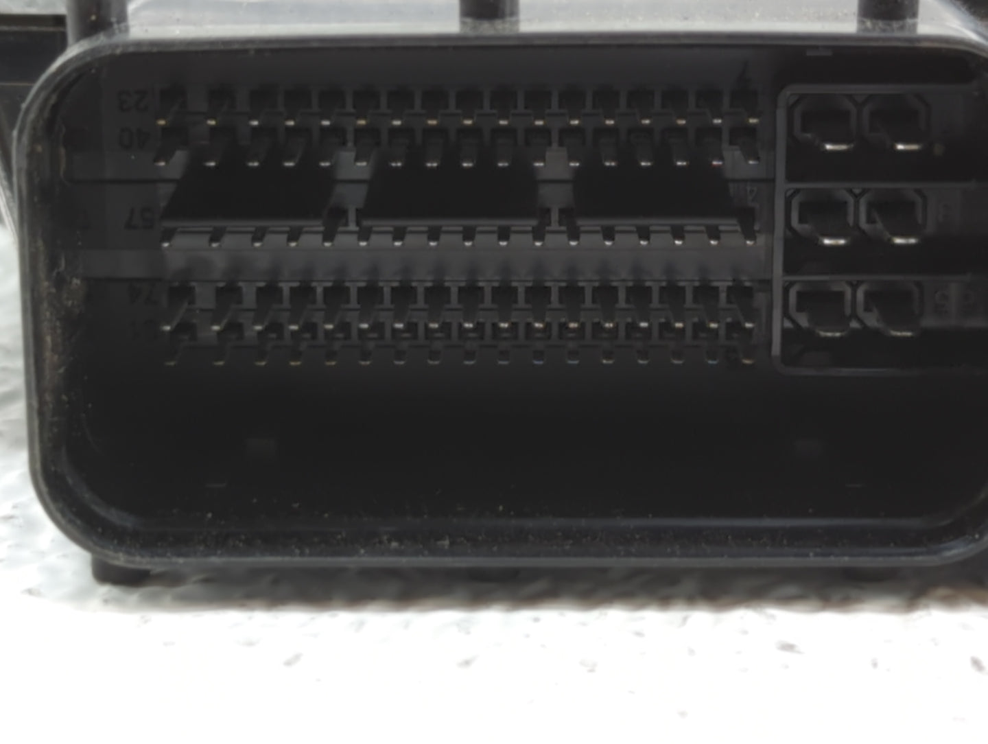 2011-2013 Kia Optima PCM Engine Control Computer ECU ECM PCU OEM P/N:39101-2G901 39101-2G864, 39111-2G864 Fits Fits 2011 201
