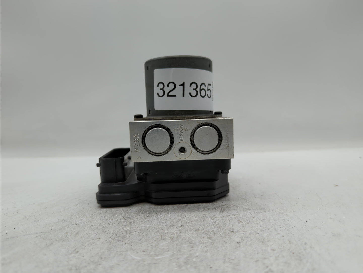2011-2013 Kia Optima ABS Pump Control Module Replacement P/N:58920-2T550 BE6003G317, 58920-4C550 Fits Fits 2011 2012 2013 OE