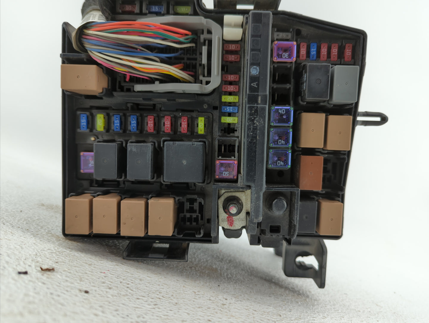 2011-2013 Kia Optima Fusebox Fuse Box Panel Relay Module P/N:VS912004C040M0 91202-2T522 Fits Fits 2011 2012 2013 OEM Used Au