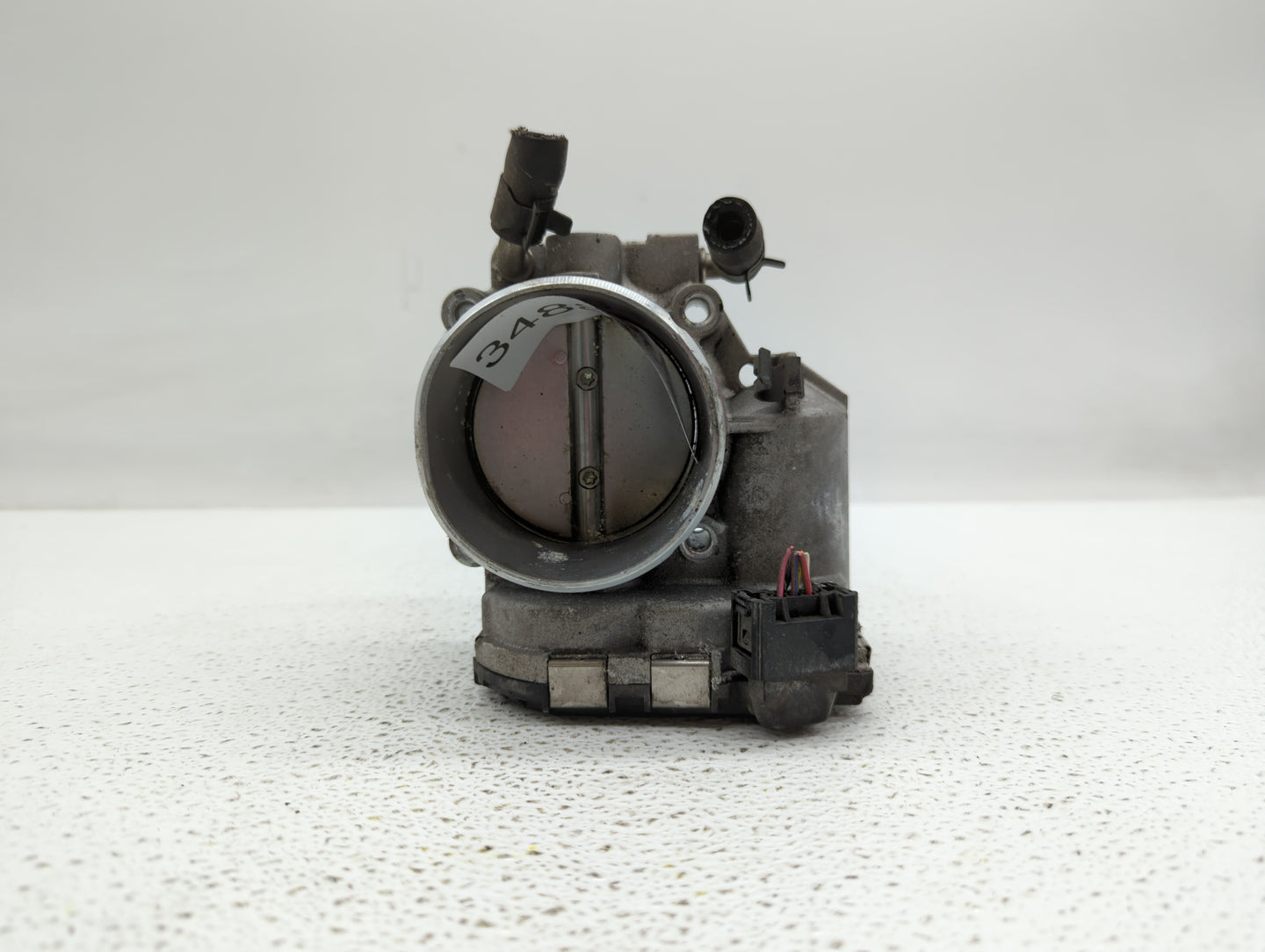 2011-2015 Kia Optima Throttle Body P/N:35100-2G700 Fits Fits 2011 2012 2013 2014 2015 2016 OEM Used Auto Parts - Oemusedauto