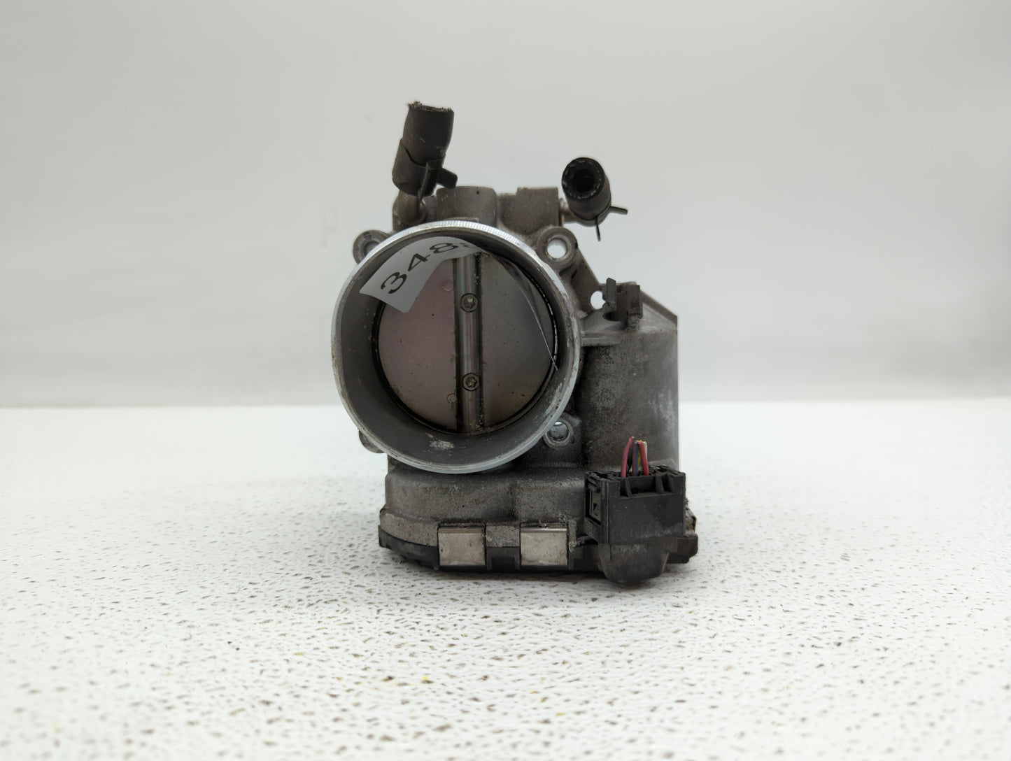 2011-2015 Kia Optima Throttle Body P/N:35100-2G700 Fits Fits 2011 2012 2013 2014 2015 2016 OEM Used Auto Parts - Oemusedauto