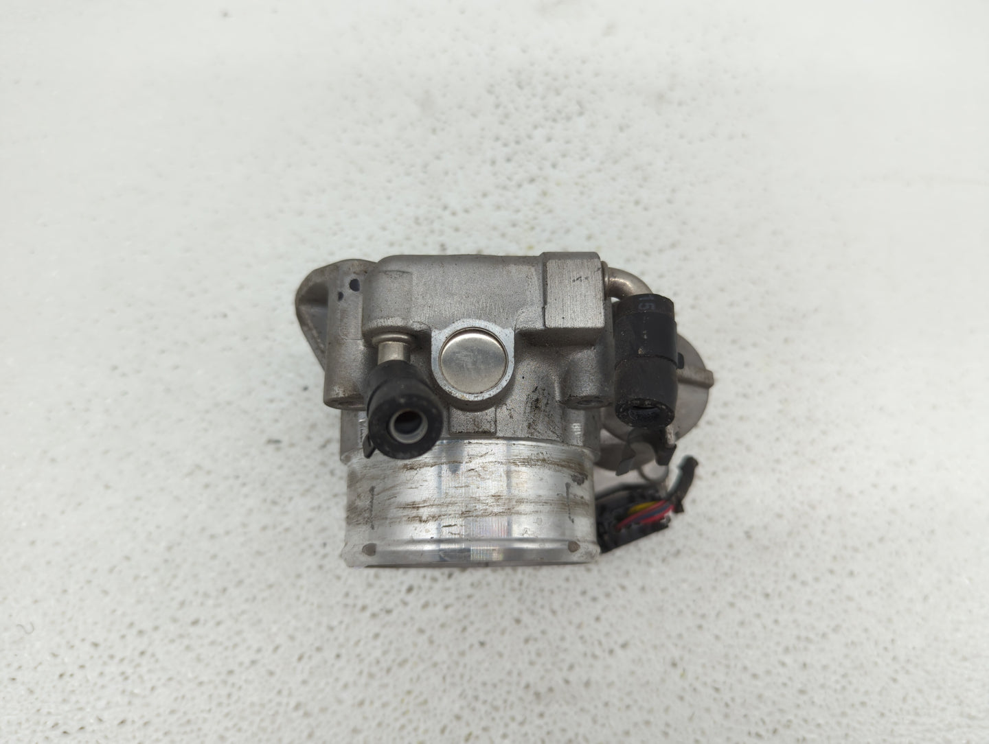 2011-2015 Kia Optima Throttle Body P/N:904501 0001 35100-2G700 Fits Fits 2011 2012 2013 2014 2015 2016 OEM Used Auto Parts -