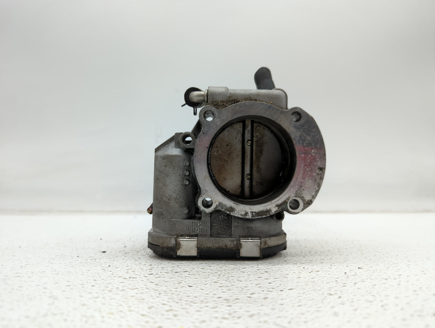 2011-2015 Kia Optima Throttle Body P/N:904501 0001 35100-2G700 Fits Fits 2011 2012 2013 2014 2015 2016 OEM Used Auto Parts -