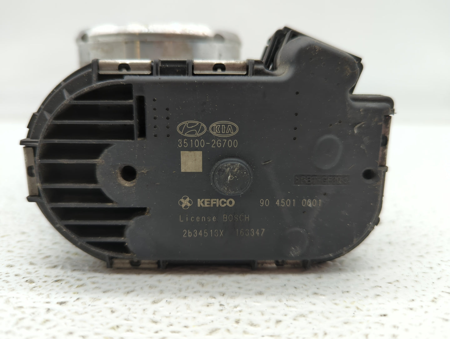 2011-2015 Kia Optima Throttle Body P/N:904501 0001 35100-2G700 Fits Fits 2011 2012 2013 2014 2015 2016 OEM Used Auto Parts -