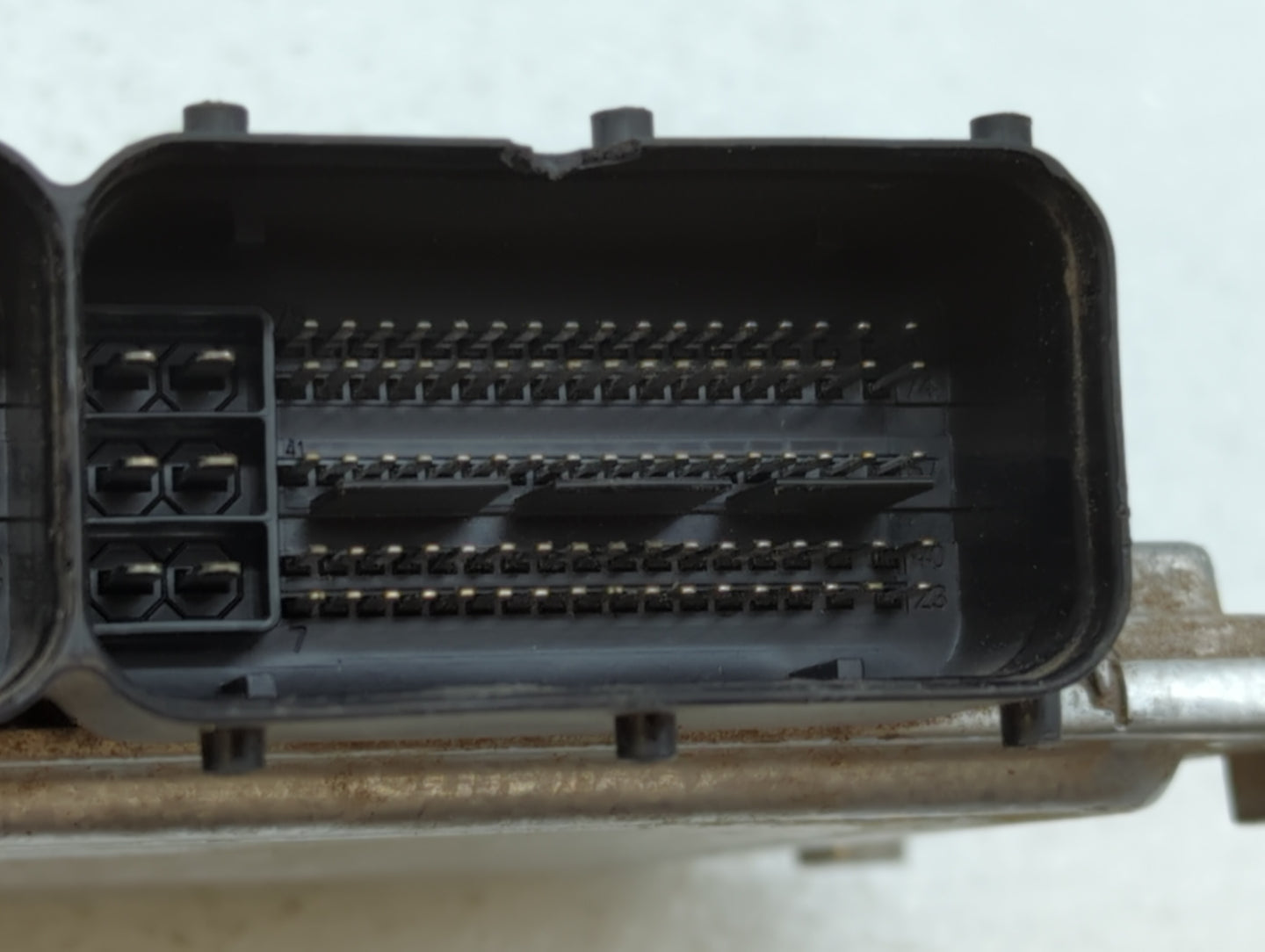2011-2013 Kia Optima PCM Engine Control Computer ECU ECM PCU OEM P/N:39101-2G862 39111-2G862, 39101-2G861 Fits Fits 2011 201