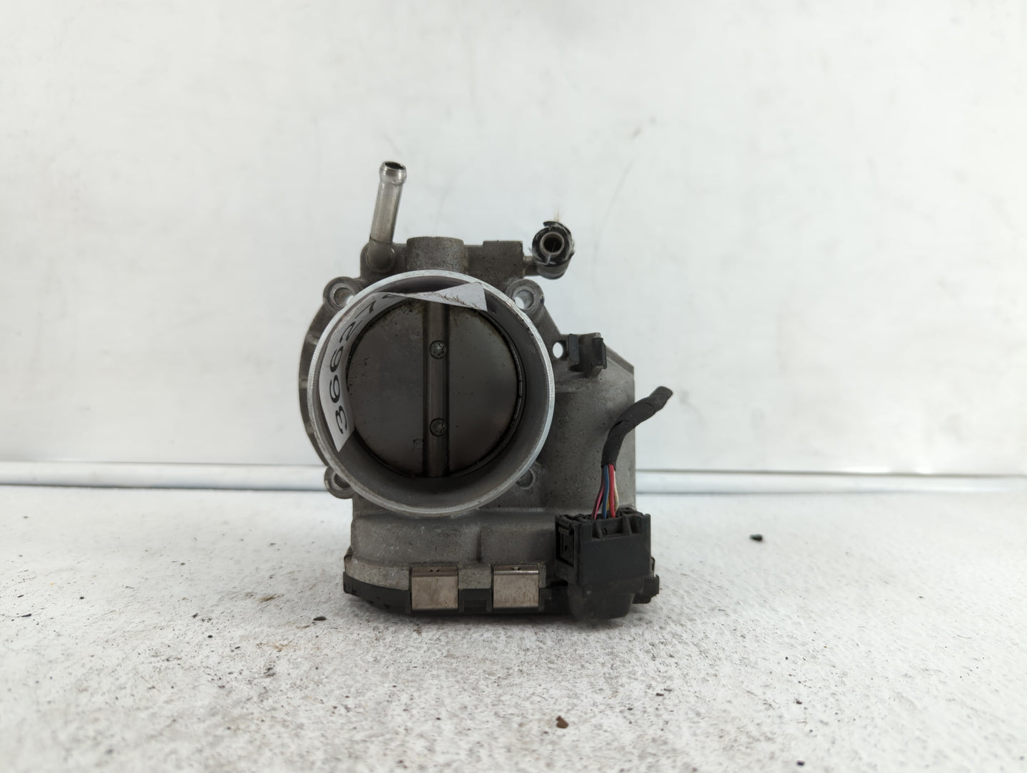 2011-2015 Kia Optima Throttle Body P/N:904501 0001 35100-2G700 Fits Fits 2011 2012 2013 2014 2015 2016 OEM Used Auto Parts -