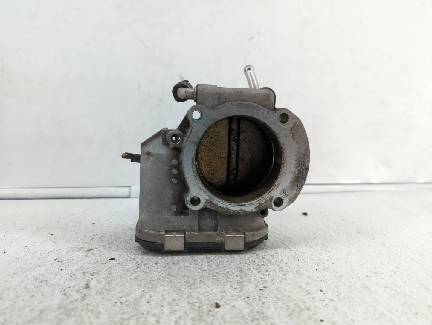 2011-2015 Kia Optima Throttle Body P/N:904501 0001 35100-2G700 Fits Fits 2011 2012 2013 2014 2015 2016 OEM Used Auto Parts -
