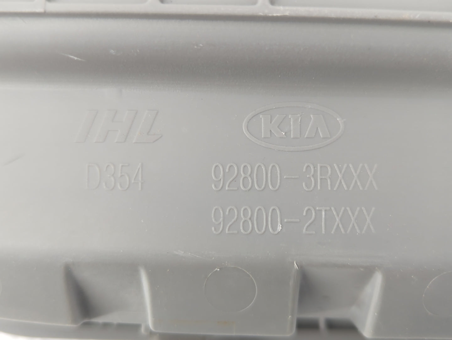 2013 Kia Optima Overhead Roof Console Grey - Oemusedautoparts1.com